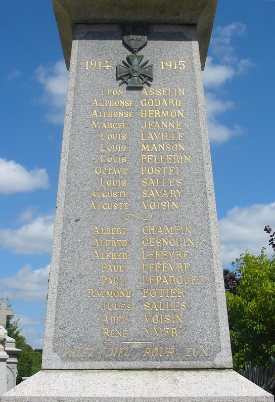 19190000 PONT-FARCY Monument au Morts à l'église 1.jpg
